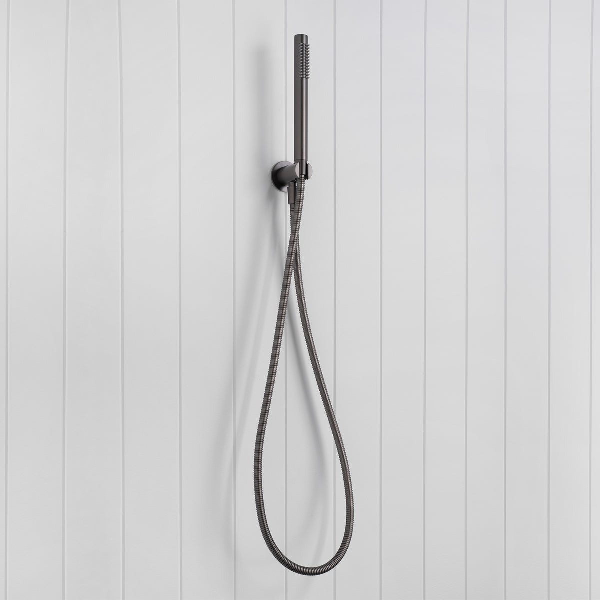 Versailles Handheld Shower Head with Hose - Gunmetal