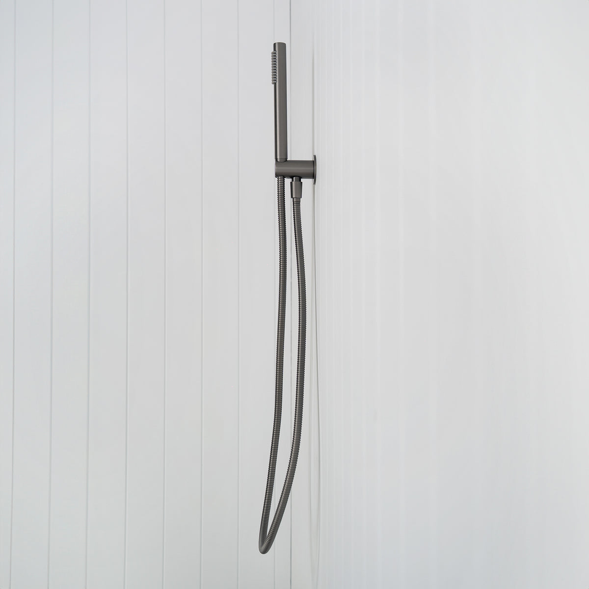 Versailles Handheld Shower Head with Hose - Gunmetal