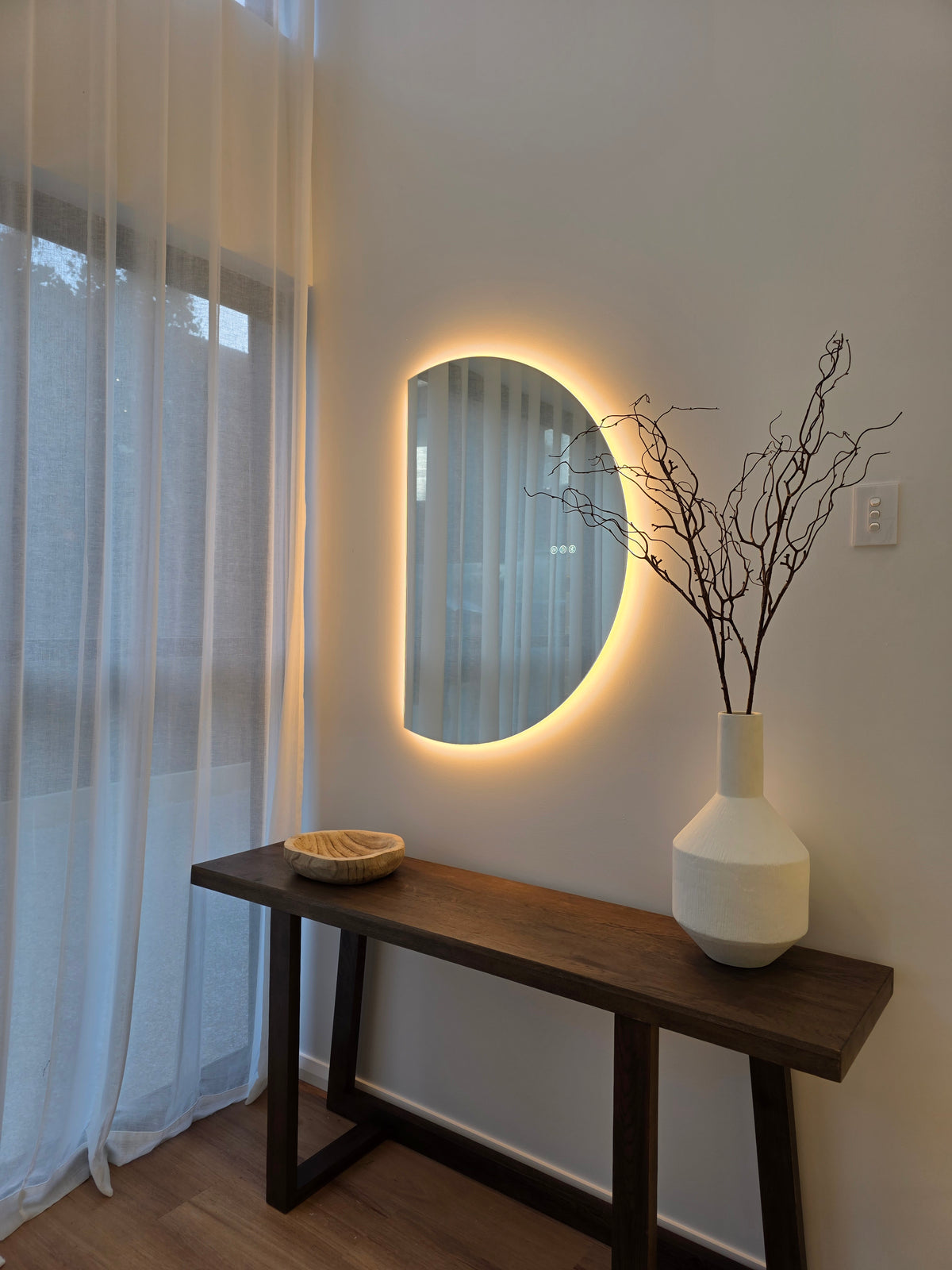 Lune LED Smart Mirror