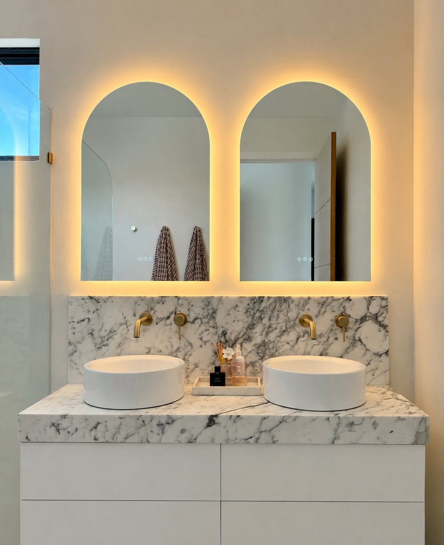 7 Surprising Benefits of Installing a Smart Mirror in Your Bathroom