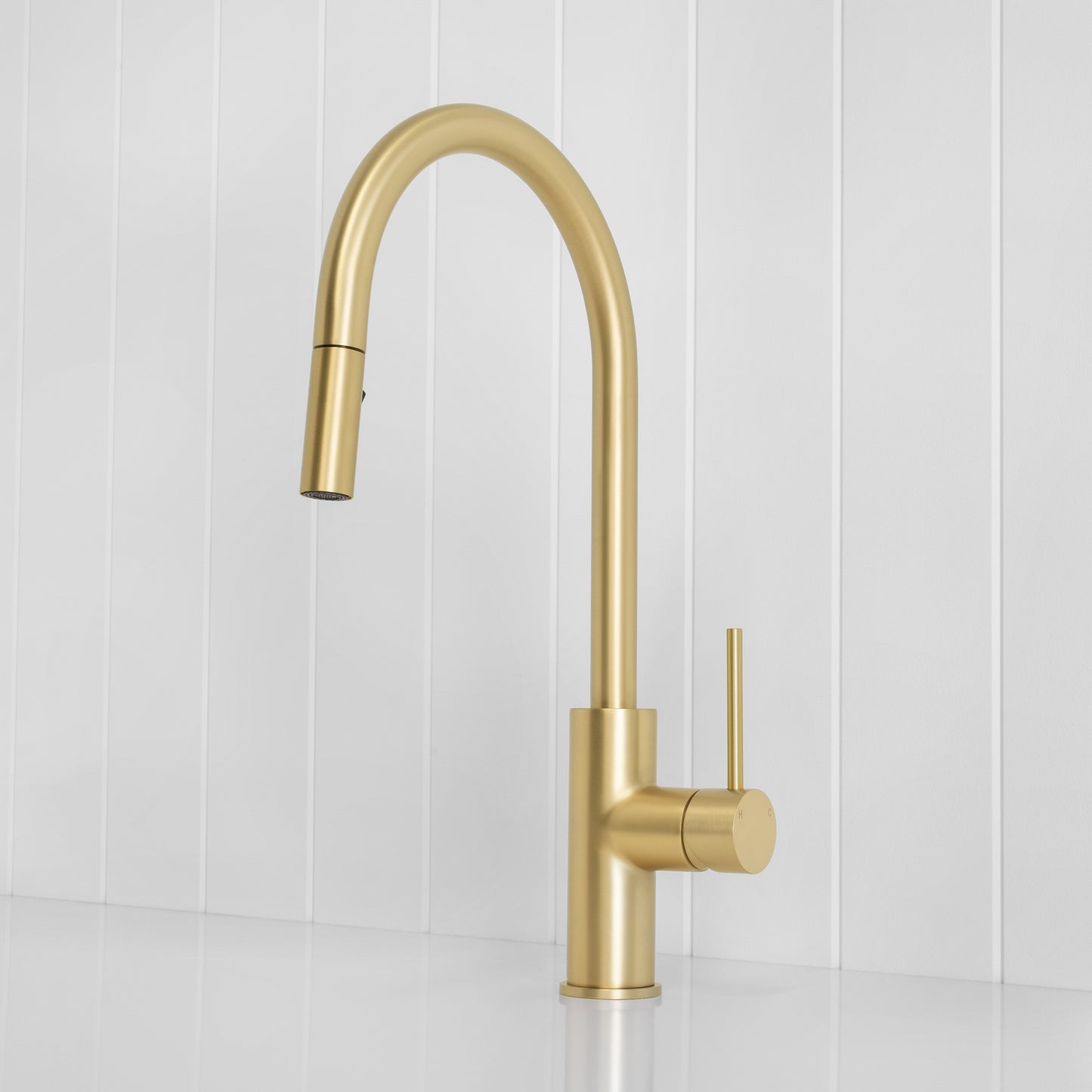 Porto Pull-Out Kitchen Mixer Brushed Brass