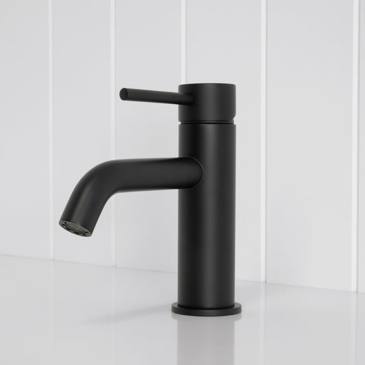 Vienna Short Basin Mixer Matte Black