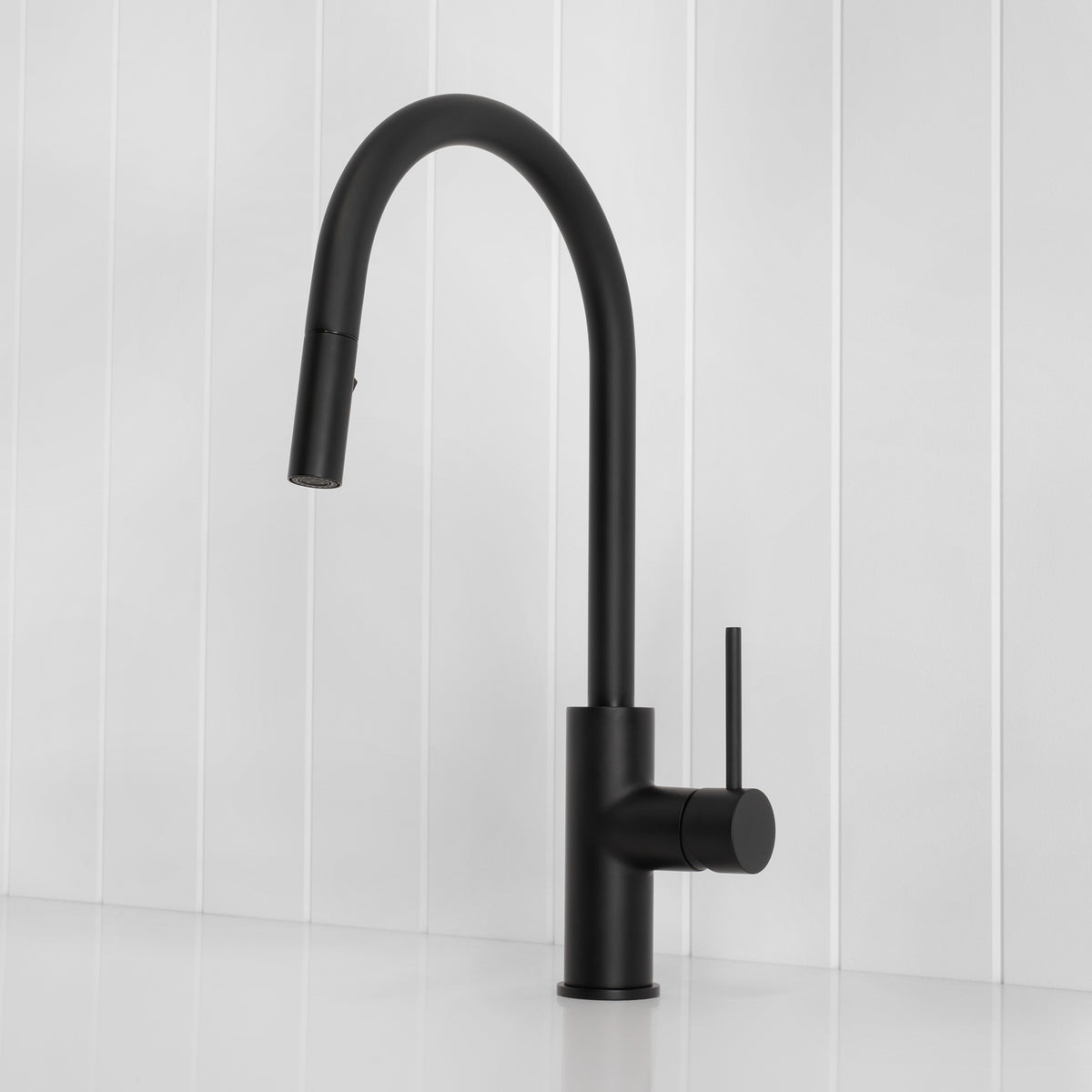Porto Pull-Out Kitchen Mixer Matte Black