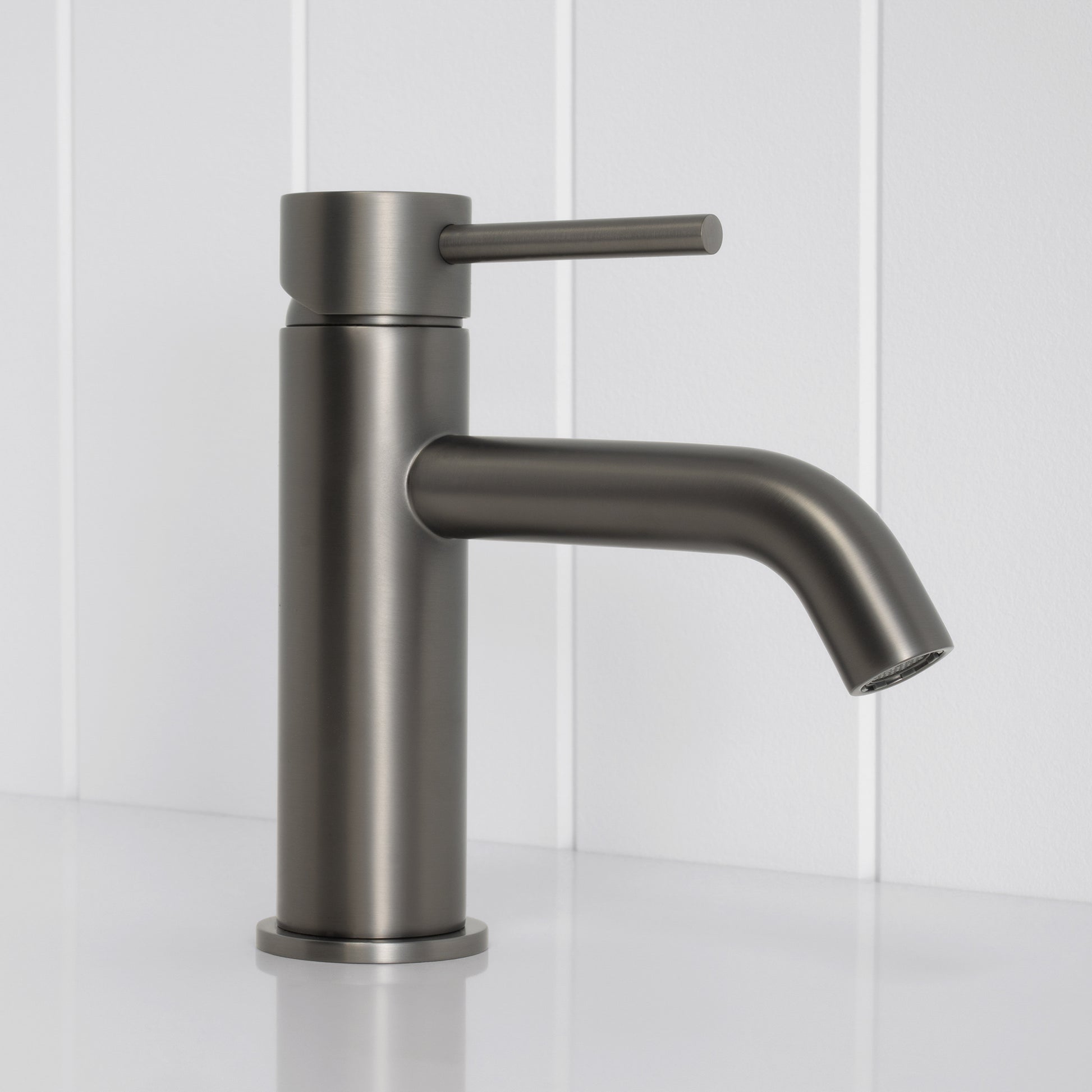 Vienna Short Basin Mixer Brushed Gunmetal