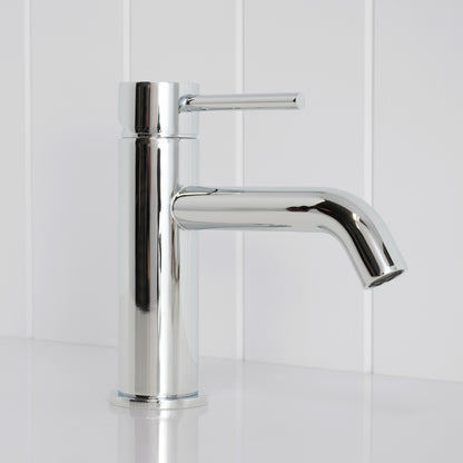 Vienna Short Basin Mixer Chrome