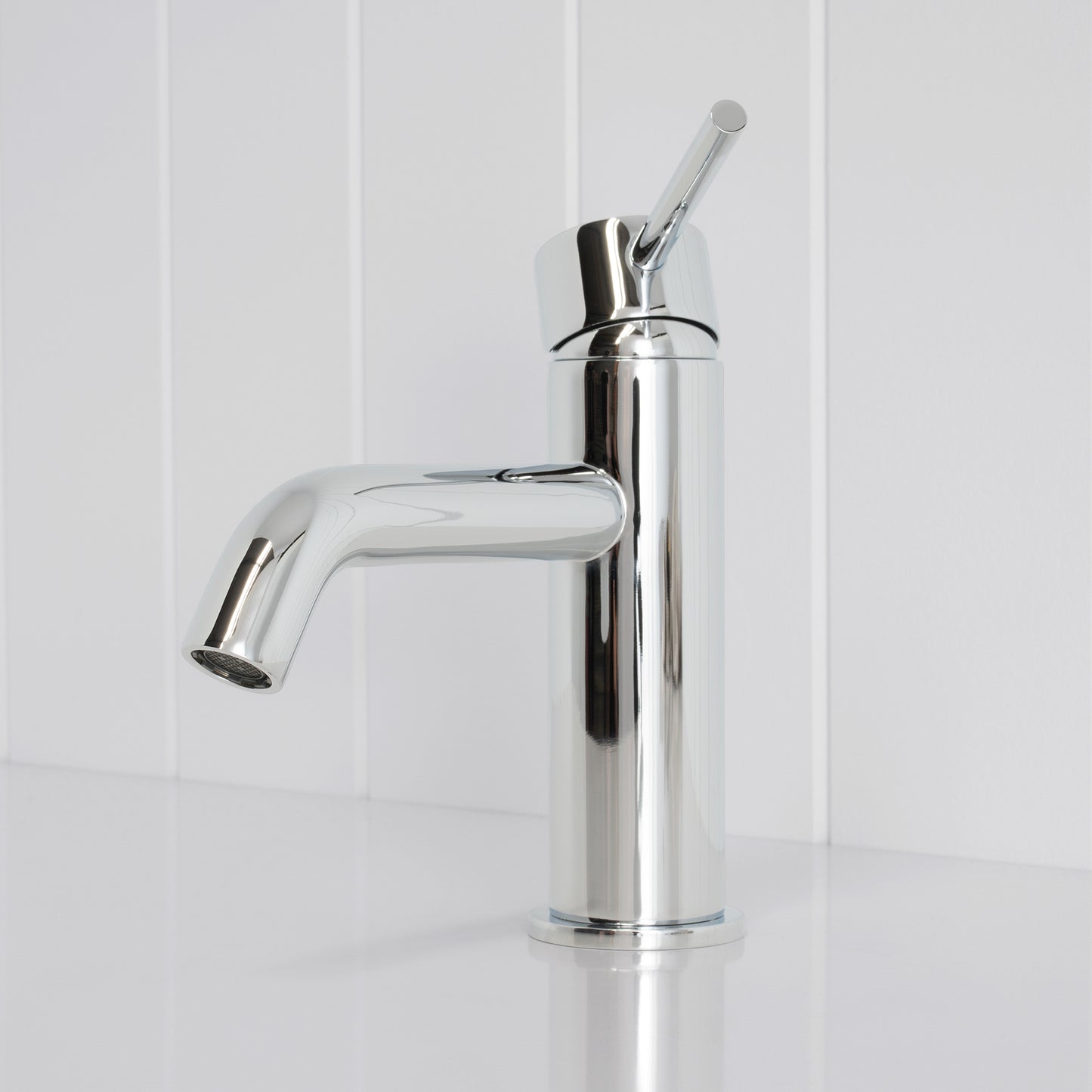 Vienna Short Basin Mixer Chrome