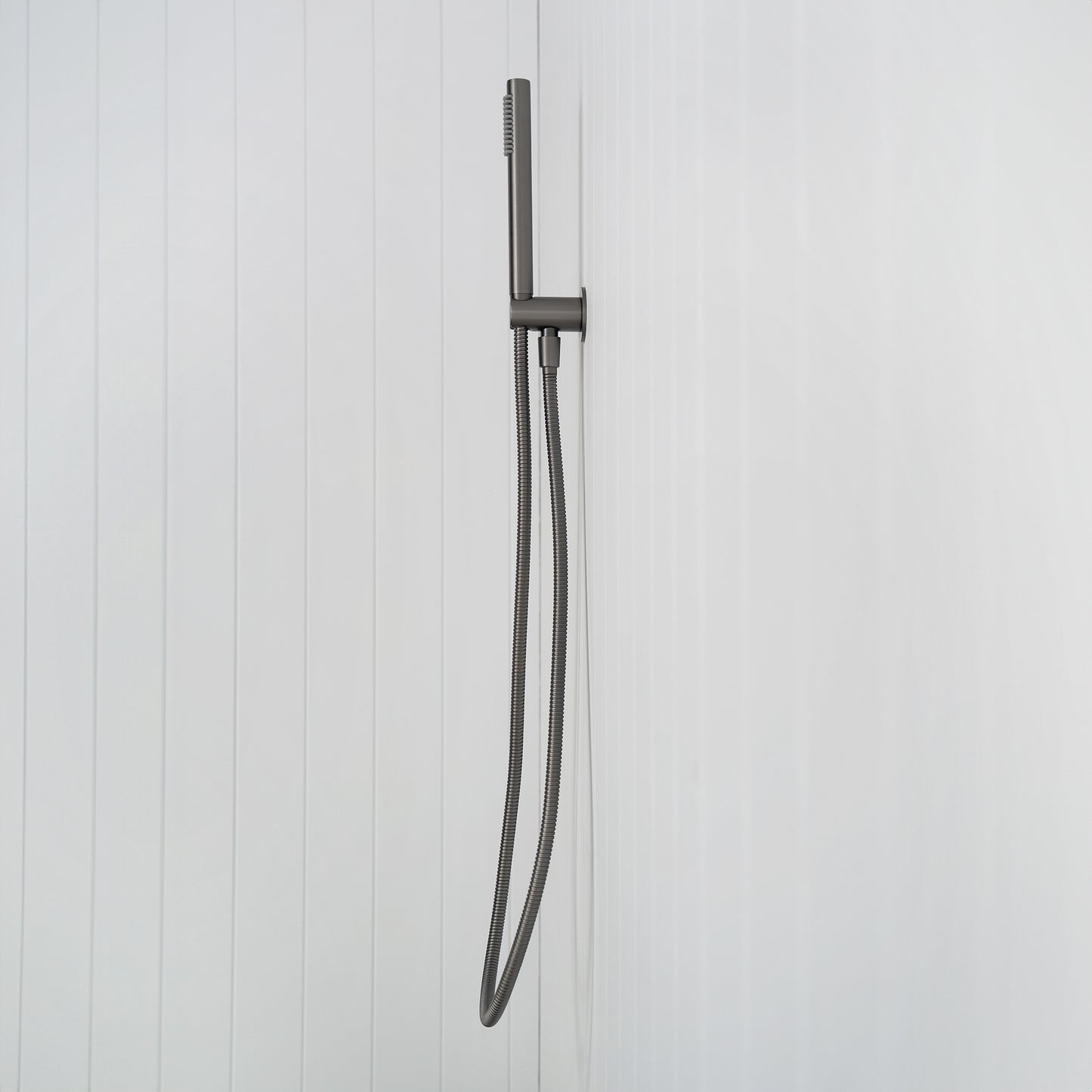 Versailles Handheld Shower Head with Hose - Gunmetal