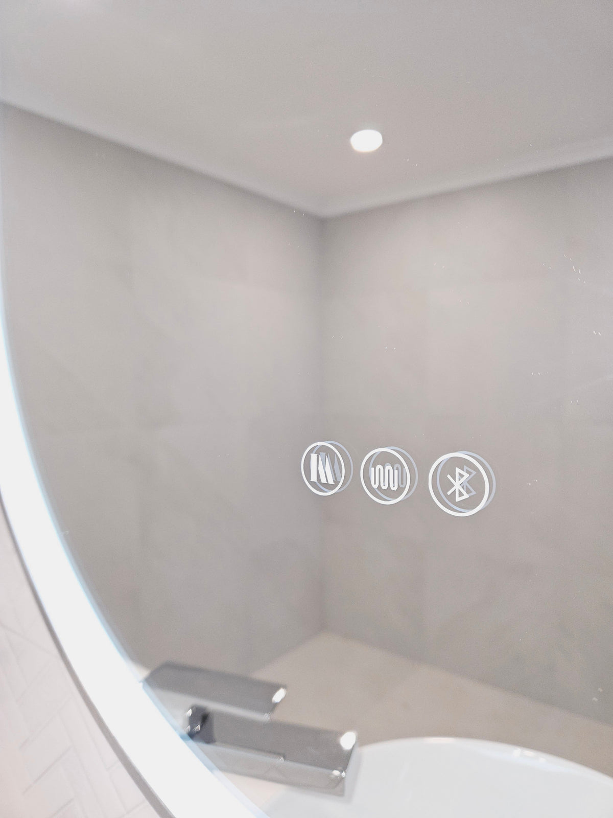 User-friendly Triple-Touch Buttons on Circle Smart LED Mirror