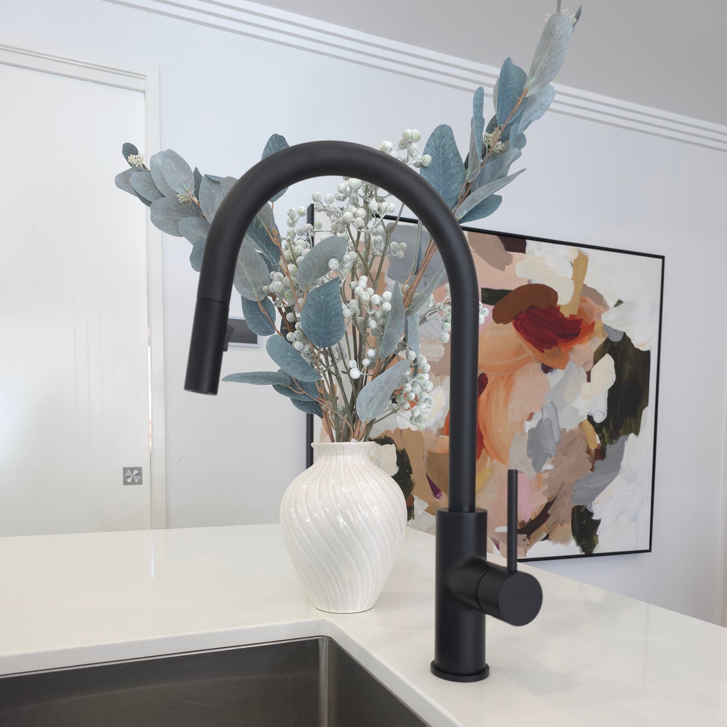 Porto Pull-Out Kitchen Mixer Matte Black