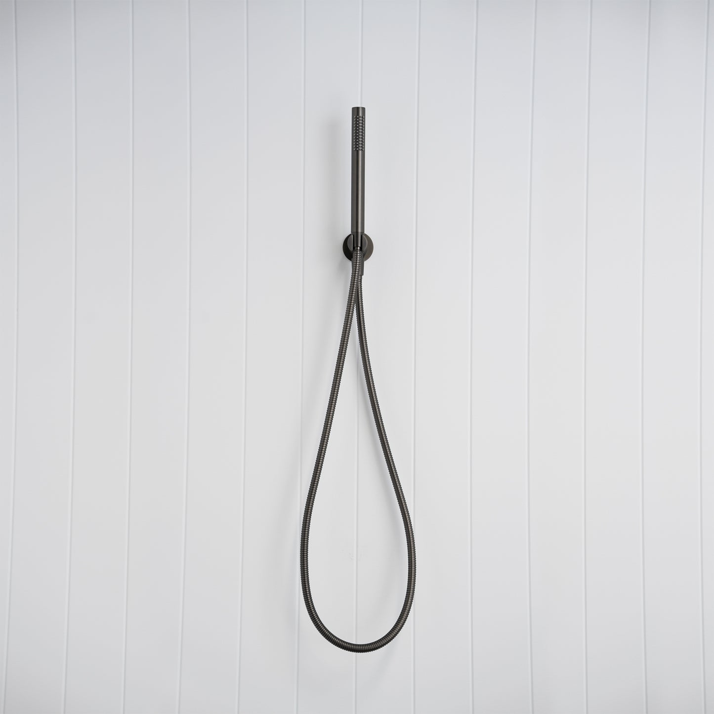 Versailles Handheld Shower Head with Hose - Gunmetal
