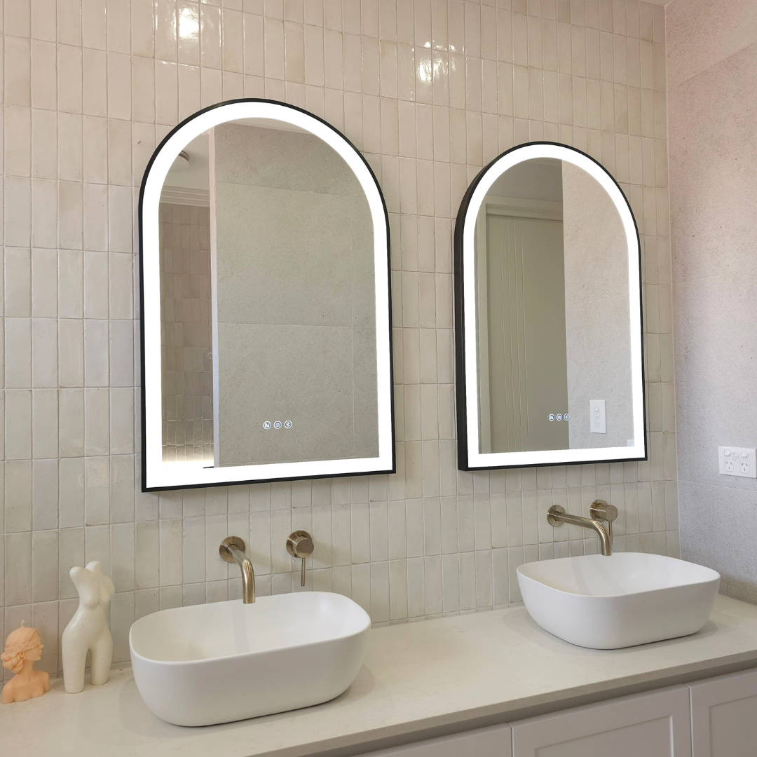 Framed Positano ~ Smart mirror