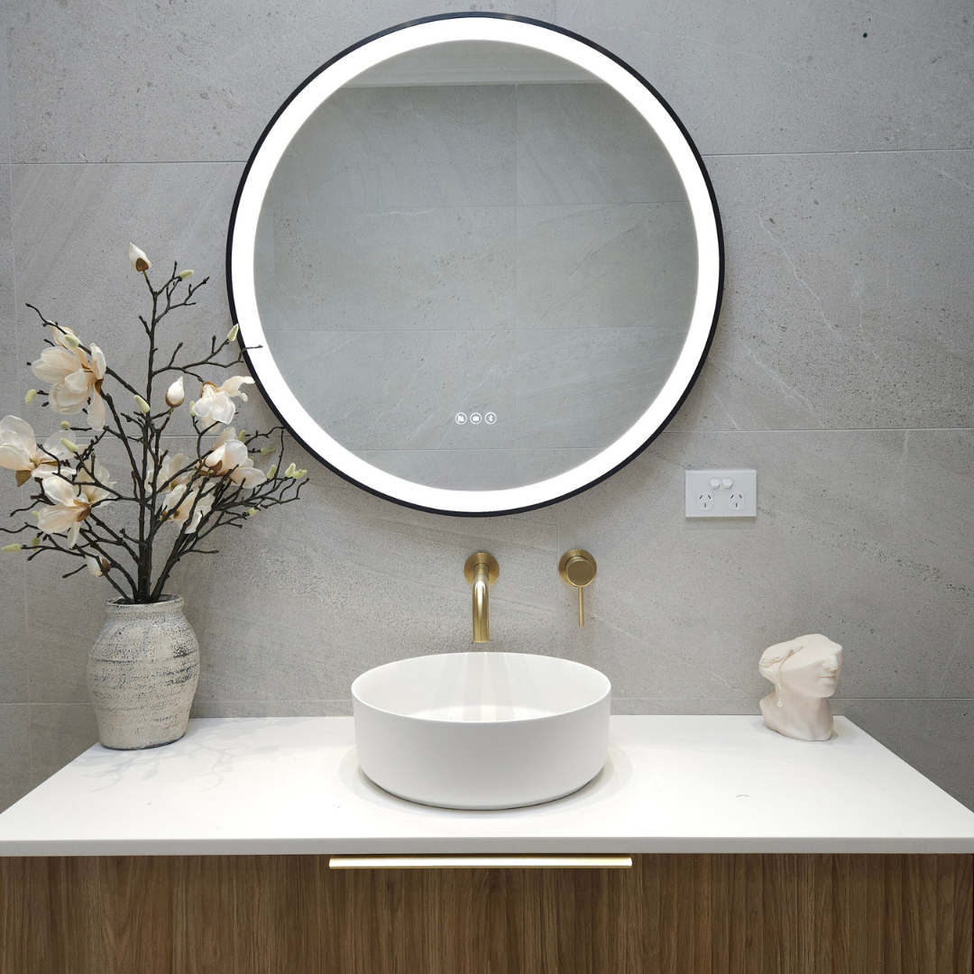 The Framed Amalfi ~ (Lux edition) ~ Invogue Smart mirror