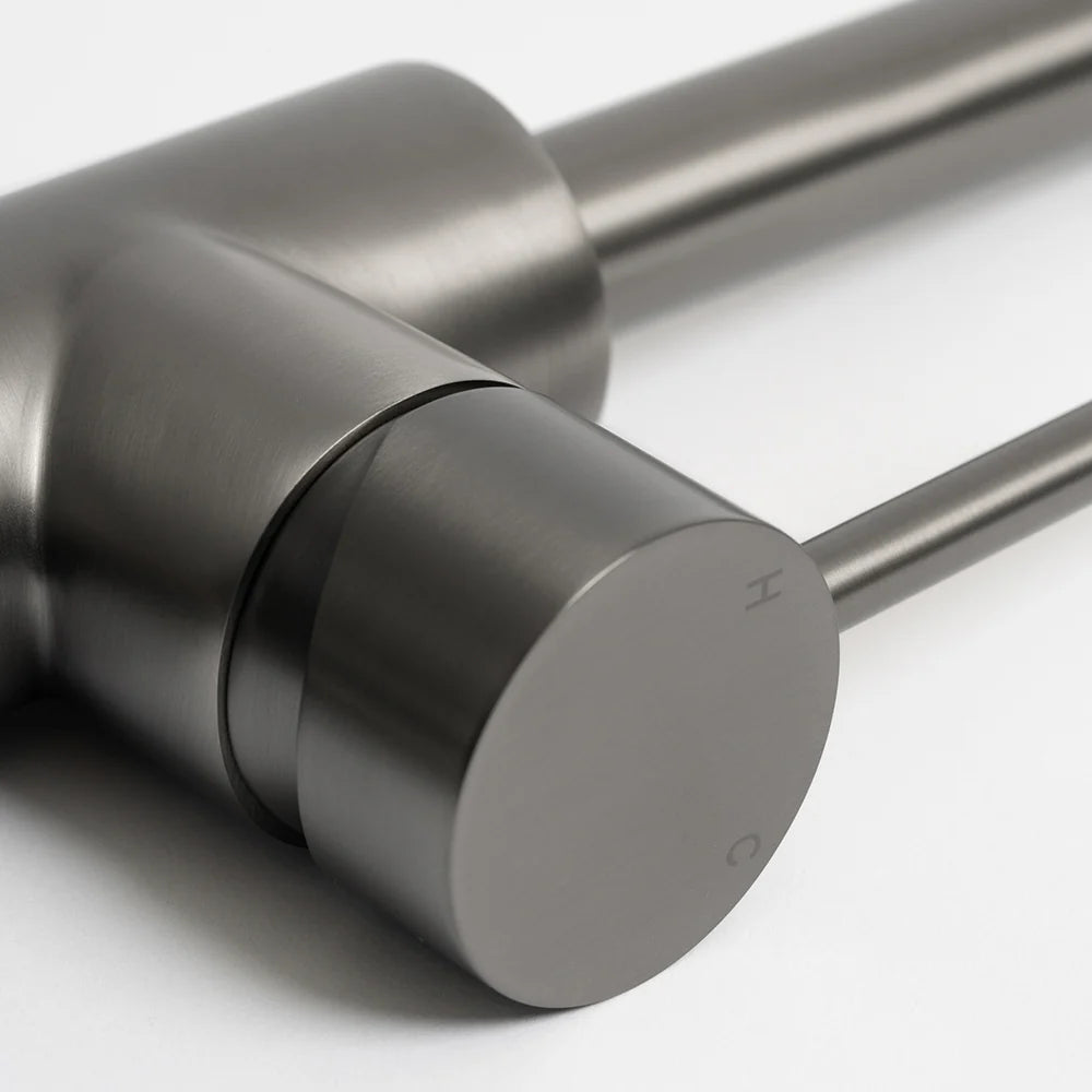 Porto Pull-Out Kitchen Mixer Gunmetal