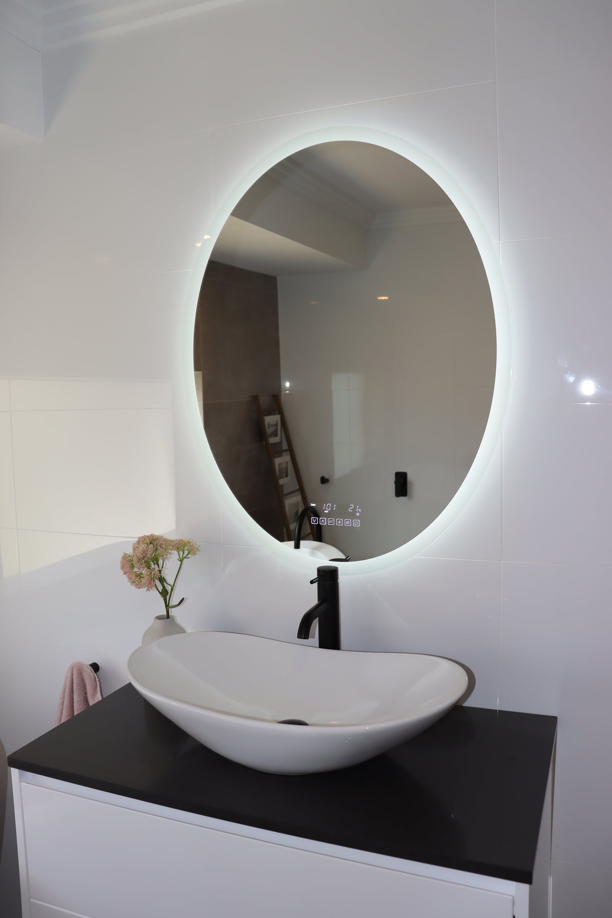 The Tuscany - (frosted edge) ~ (Elegant edition) Invogue Smart mirror